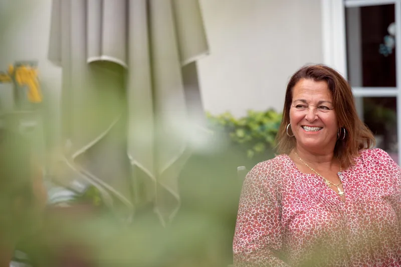 Manuela, hôte Colette